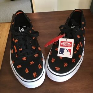 NWT Vans sneakers - SF Giants version - Sz 6.5